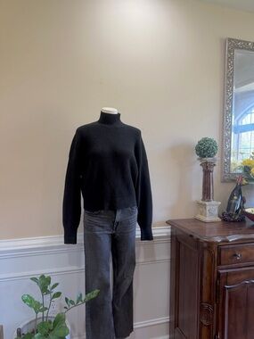 K Crew Black Ribbed Mock-Neck Sweater